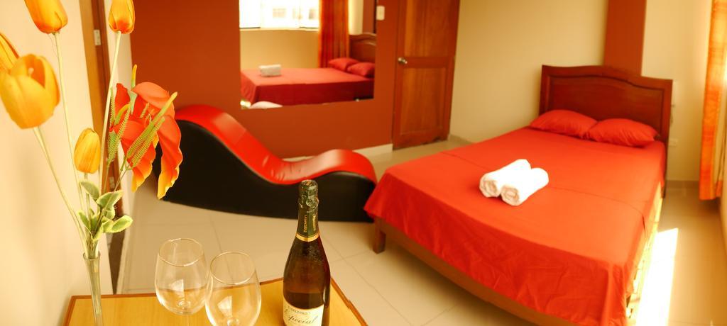 Hotel del amor Las Palmeras Lima