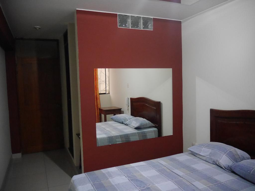 Hotel del amor Las Palmeras Lima